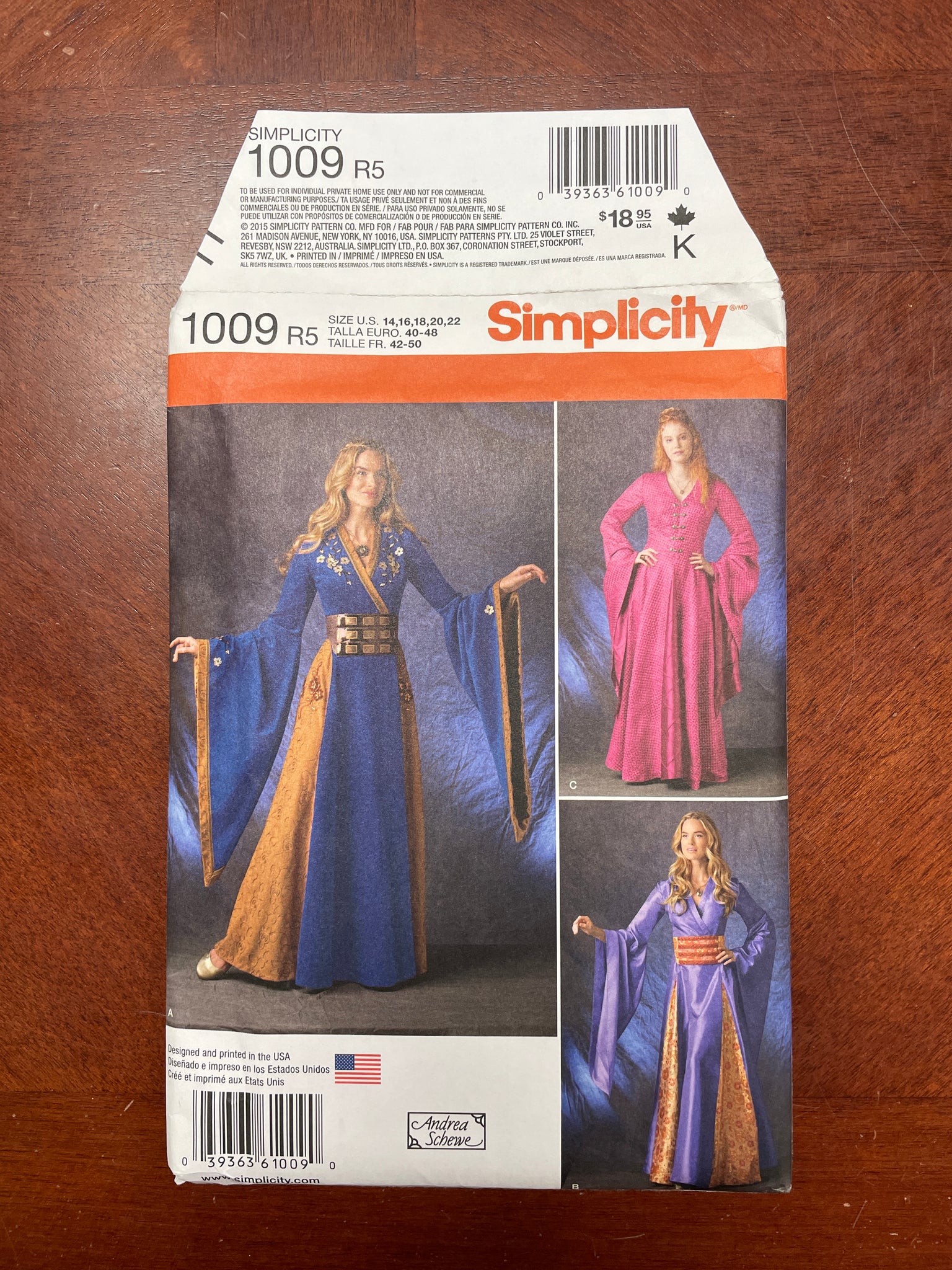 2015 Simplicity 1009 Sewing Pattern - Costume Dress FACTORY FOLDED