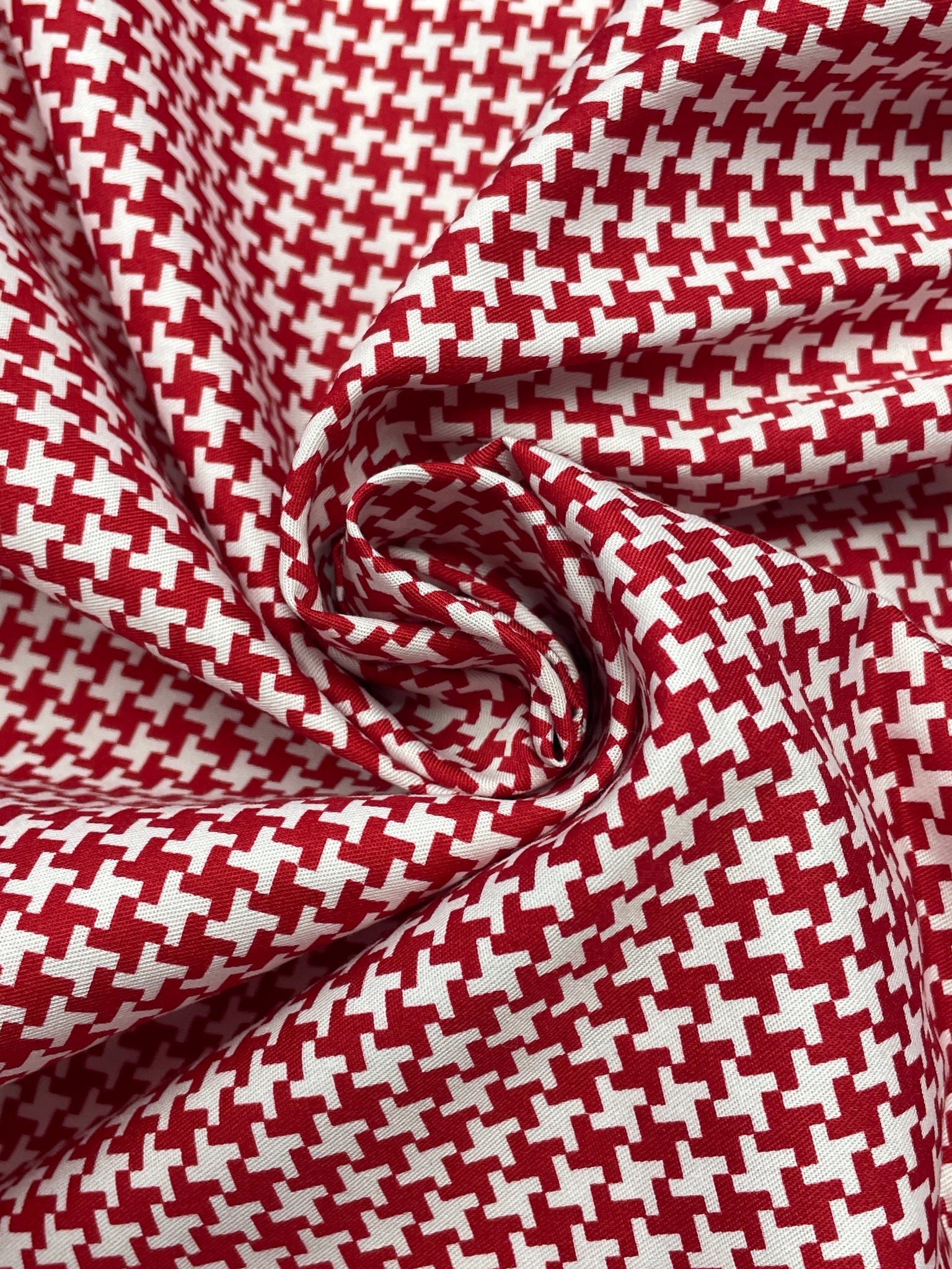 1 YD Cotton Twill - Red and White