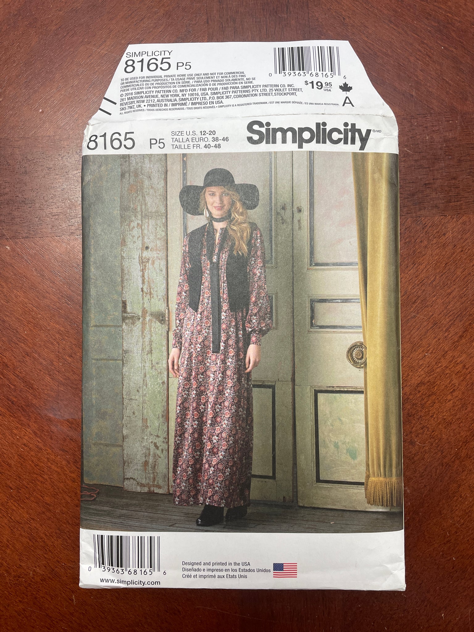 2016 Simplicity 8165 Sewing Pattern - Maxi Dress, Vest and Tie FACTORY FOLDED