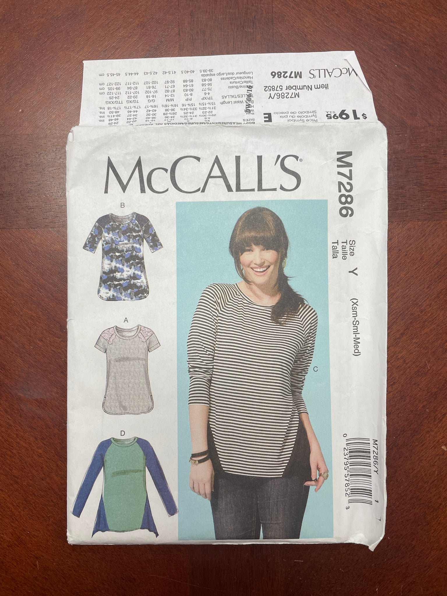 2015 McCall's 7286 Sewing Pattern - Knit Tops