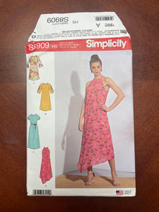 2019 Simplicity 8909 Sewing Pattern - Dresses FACTORY FOLDED