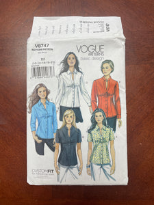 2011 Vogue 8747 Sewing Pattern - Shirt FACTORY FOLDED