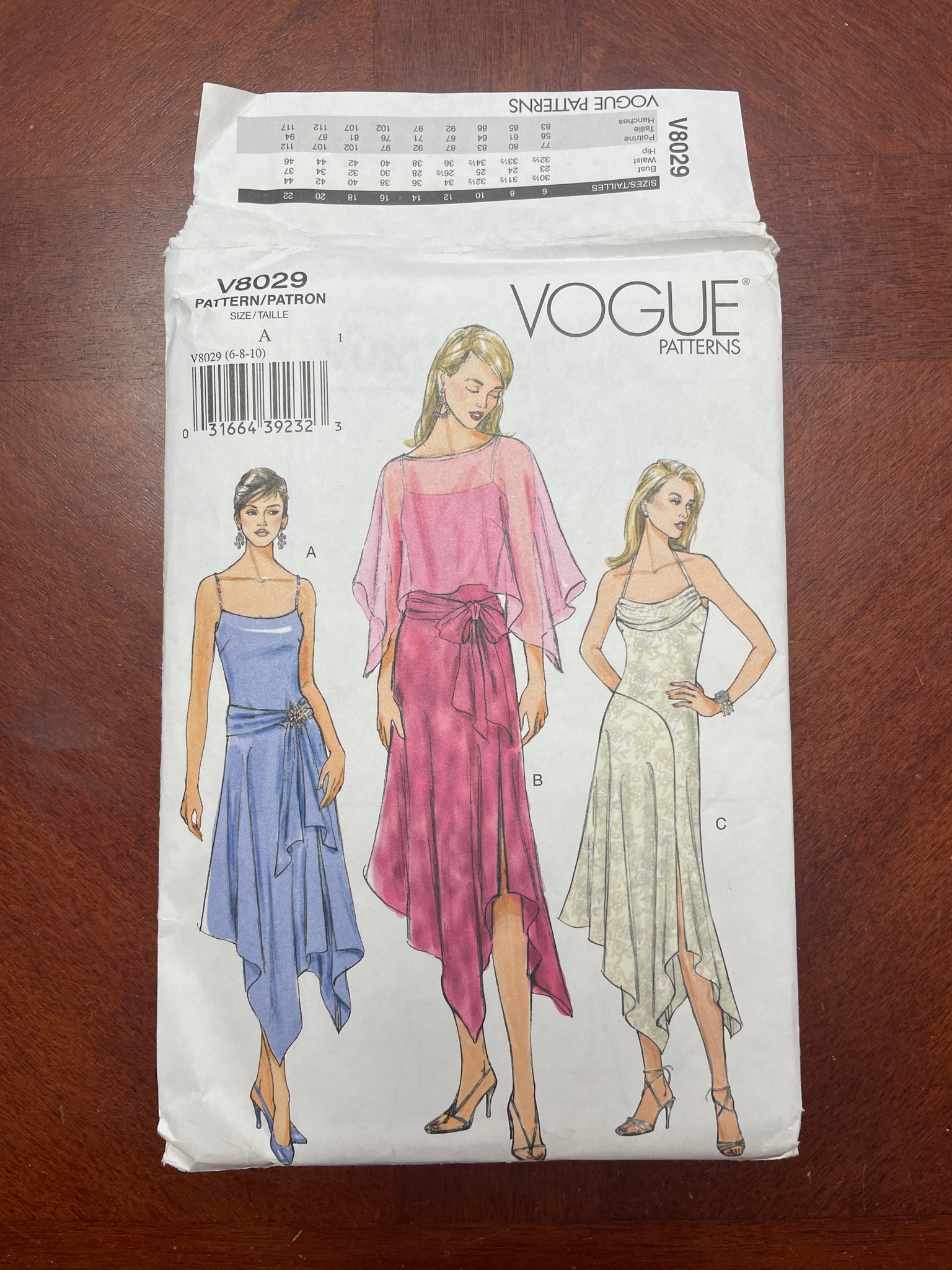 2005 Vogue 8029 Sewing Pattern - Dress, Capelet and Sash FACTORY FOLDED