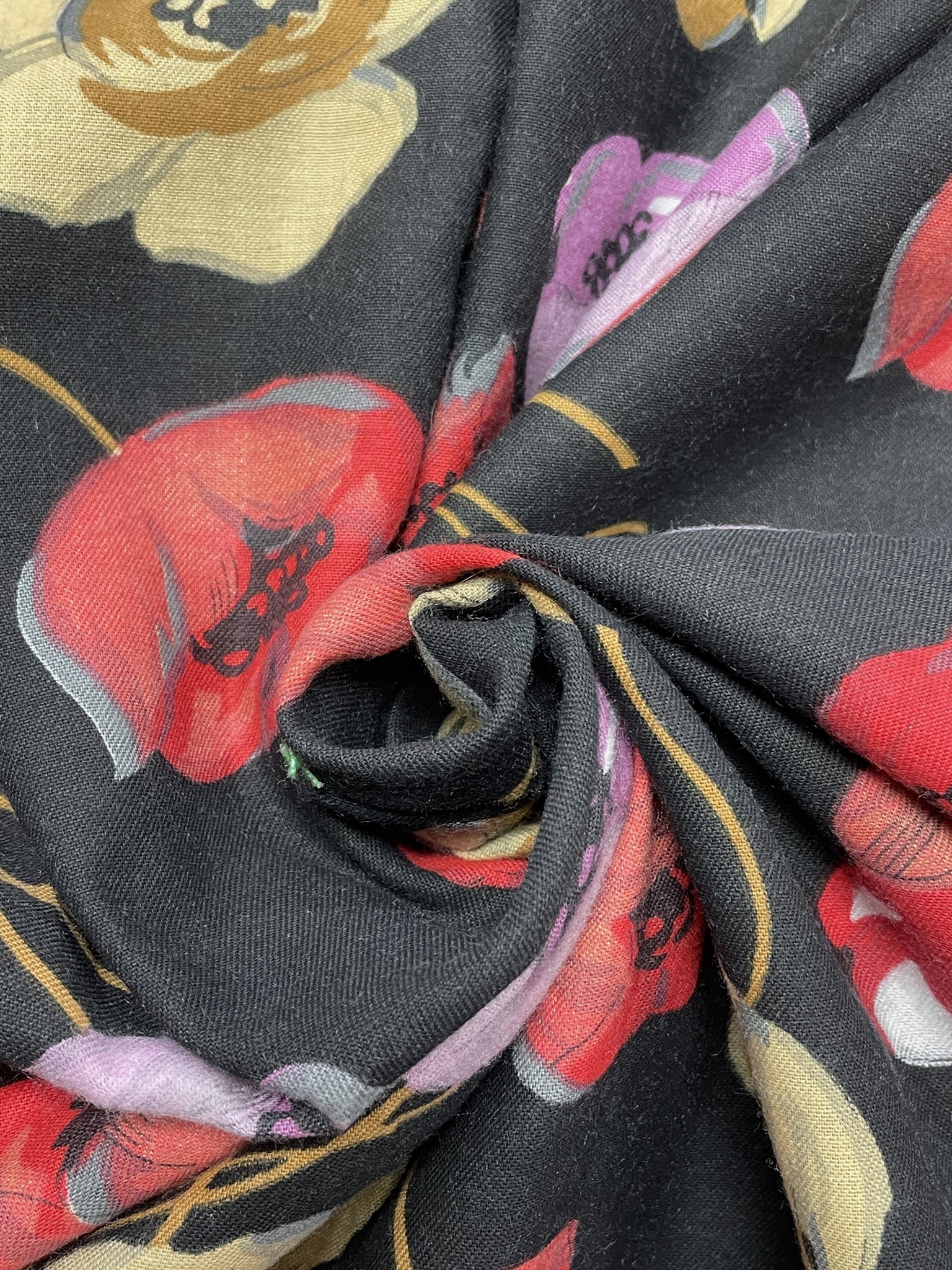 4 YD Cotton Poly Twill Vintage - Black with Red, Yellow and Purple Poppies