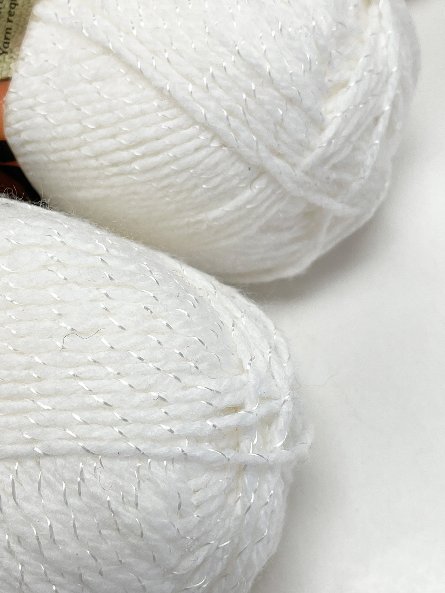 Yarn Acrylic/Rayon Vintage  - White with Shiny White Thread