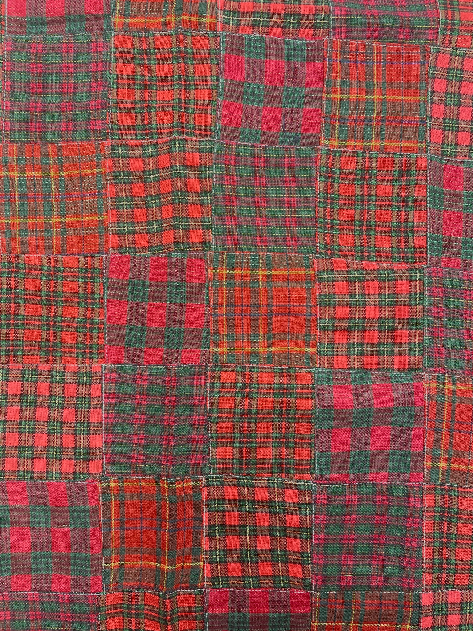 1 1/2 YD Cotton Blend Yarn-Dyed Plaid Patchwork - Red, Green and Lurex