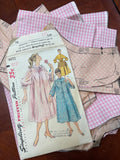 1954 Simplicity 4972 Sewing Pattern U.F.O. - Robe Cut out in Pink and White Gingham