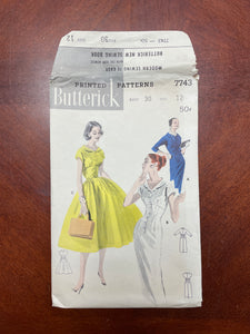 1950's Butterick 7743 Sewing Pattern - Dresses