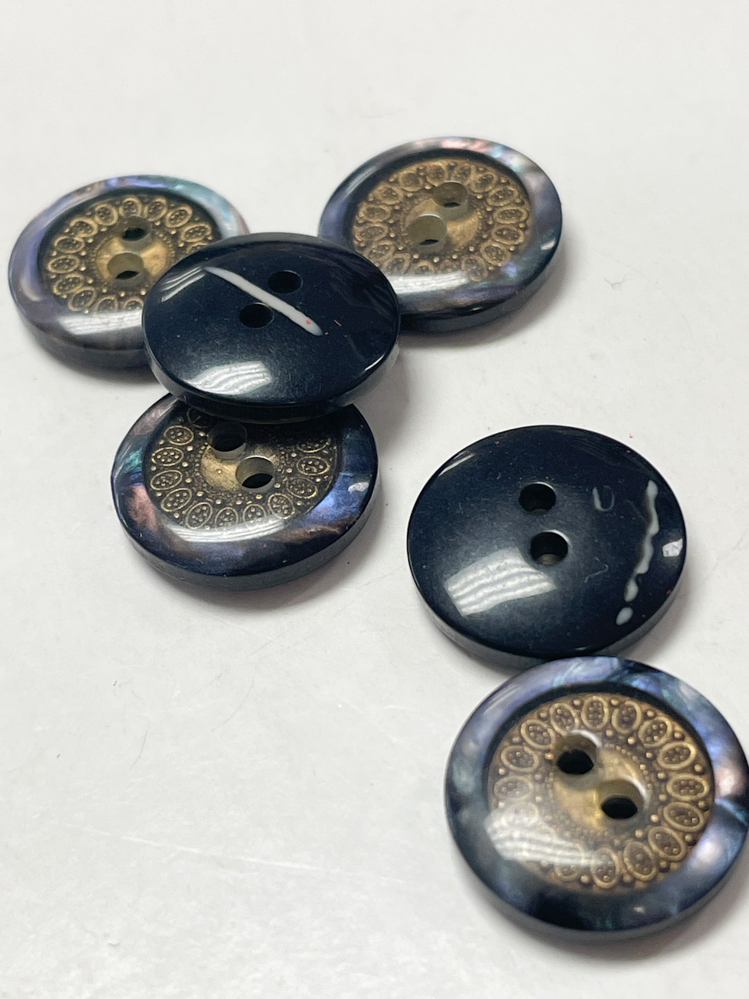 Buttons Plastic 5/8" - Metal and Abalone in Clear