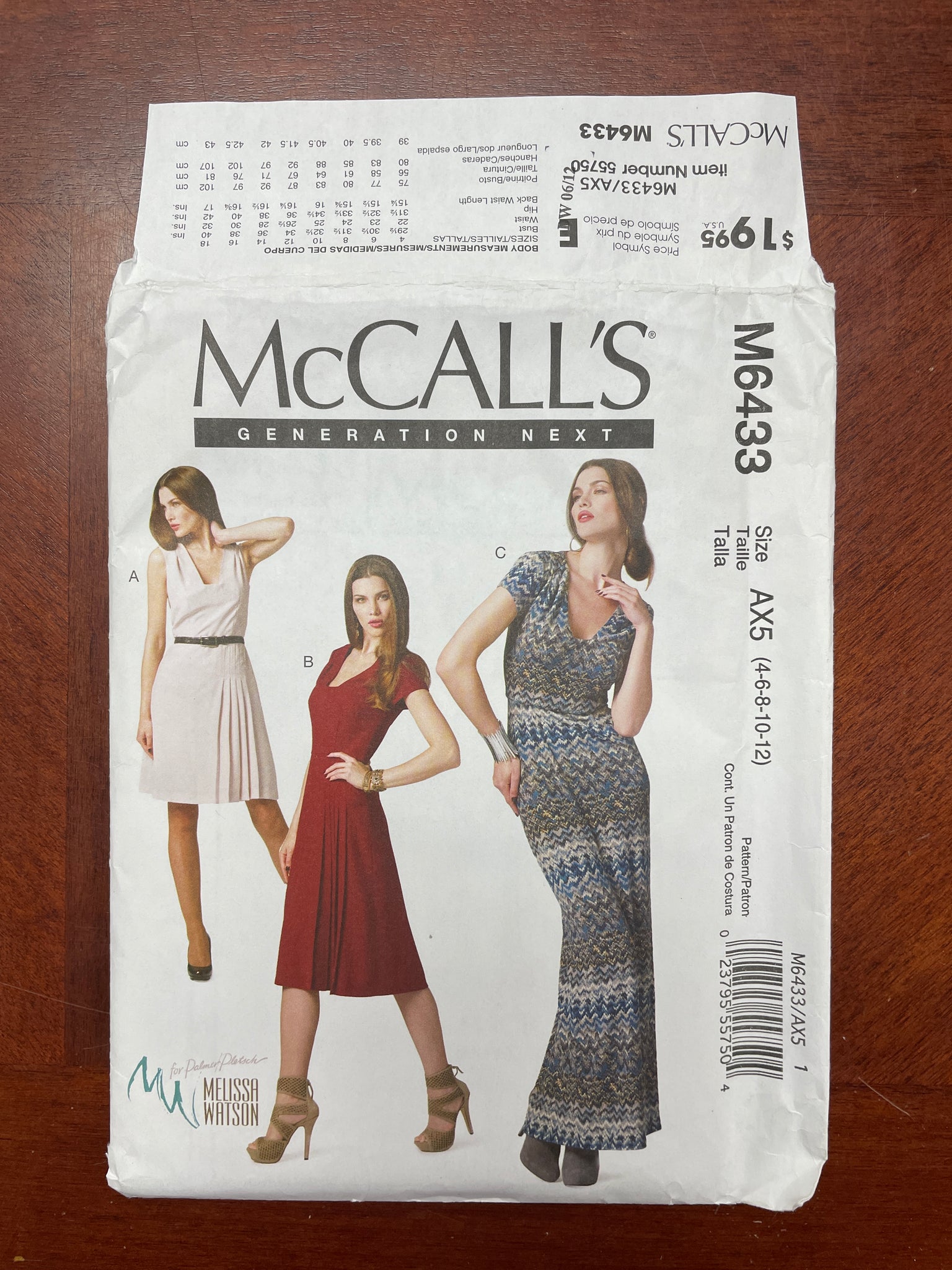 2011 McCall's 6433 Pattern - Dress FACTORY FOLDED