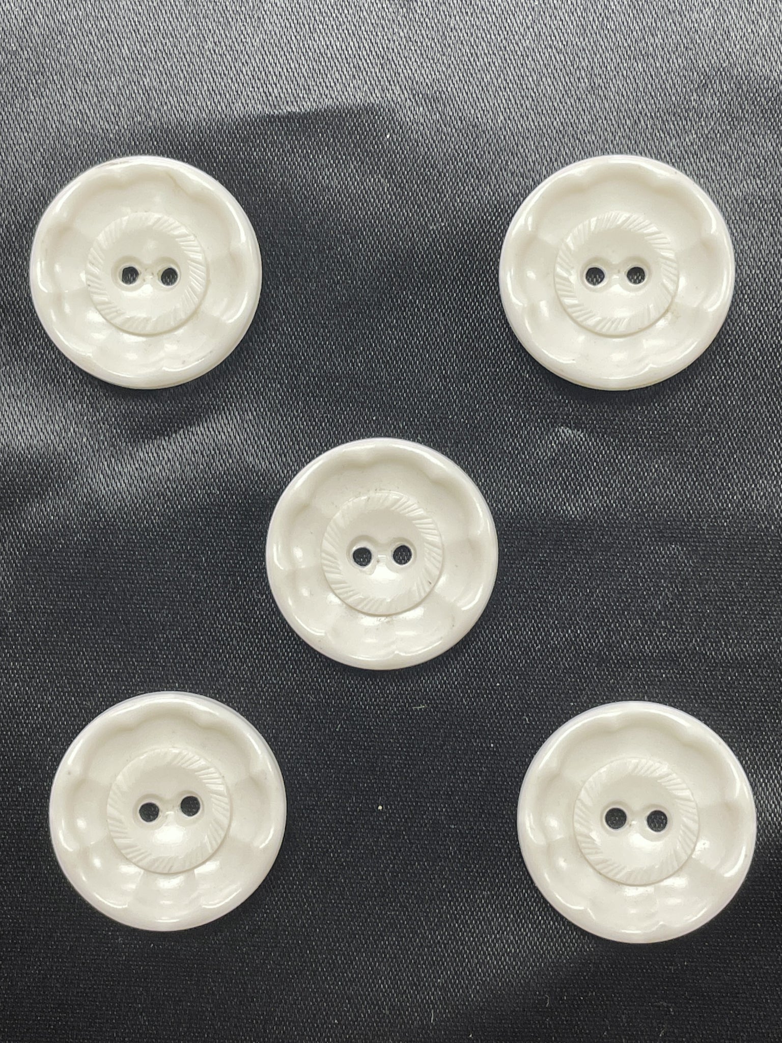 Button Plastic Set of 5 Vintage - White