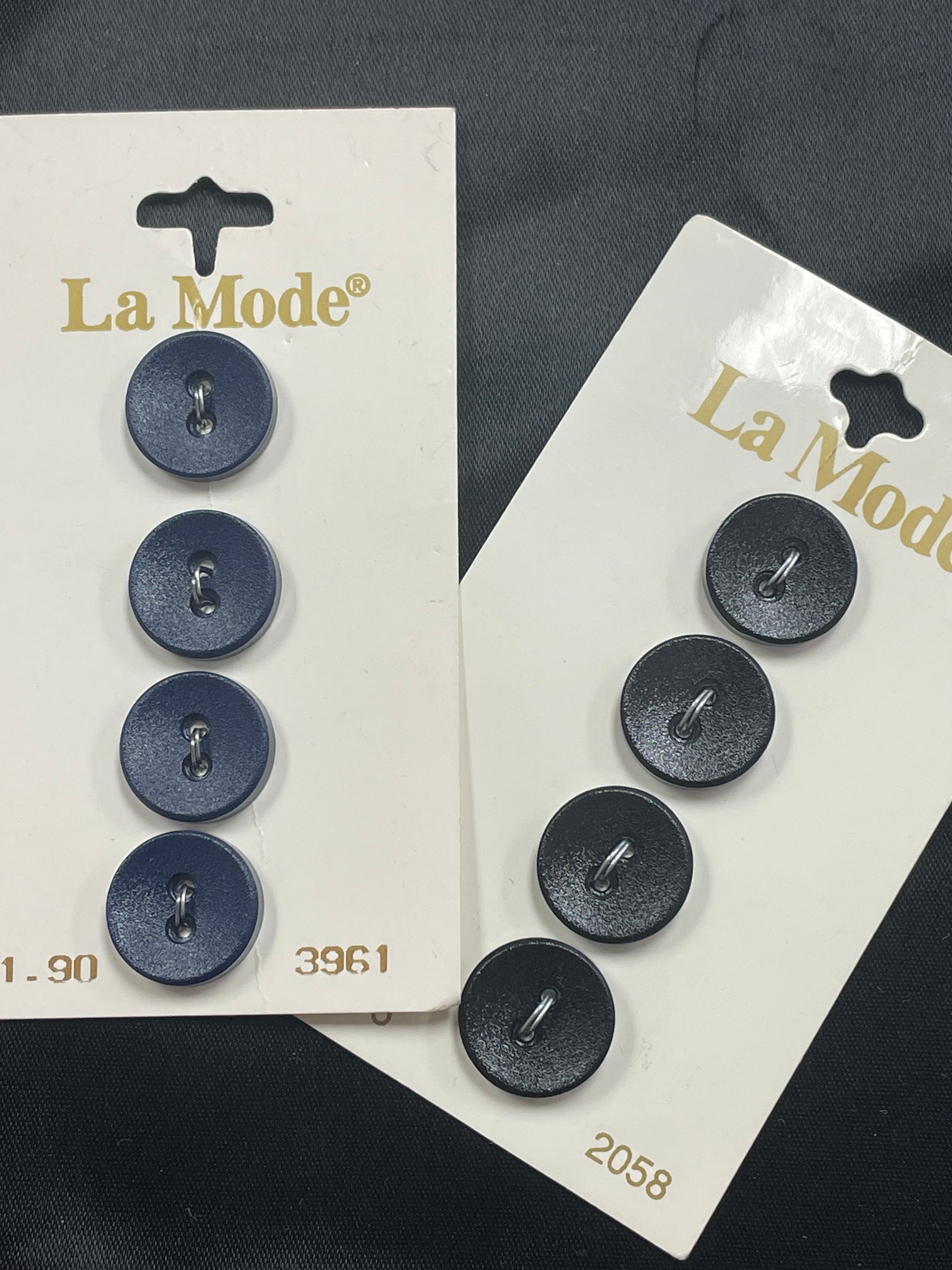 Button Plastic Set of 4 - Black or Navy Blue