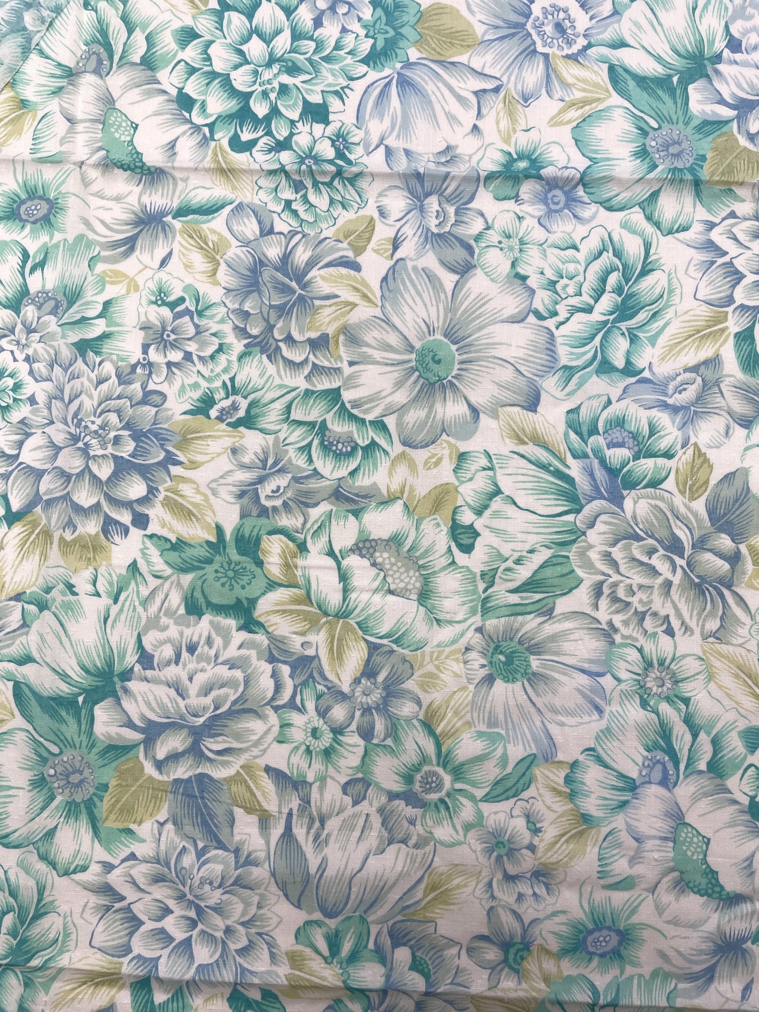 Cotton Blend Slub Weave Batiste Vintage - White with Aqua and Blue Flowers