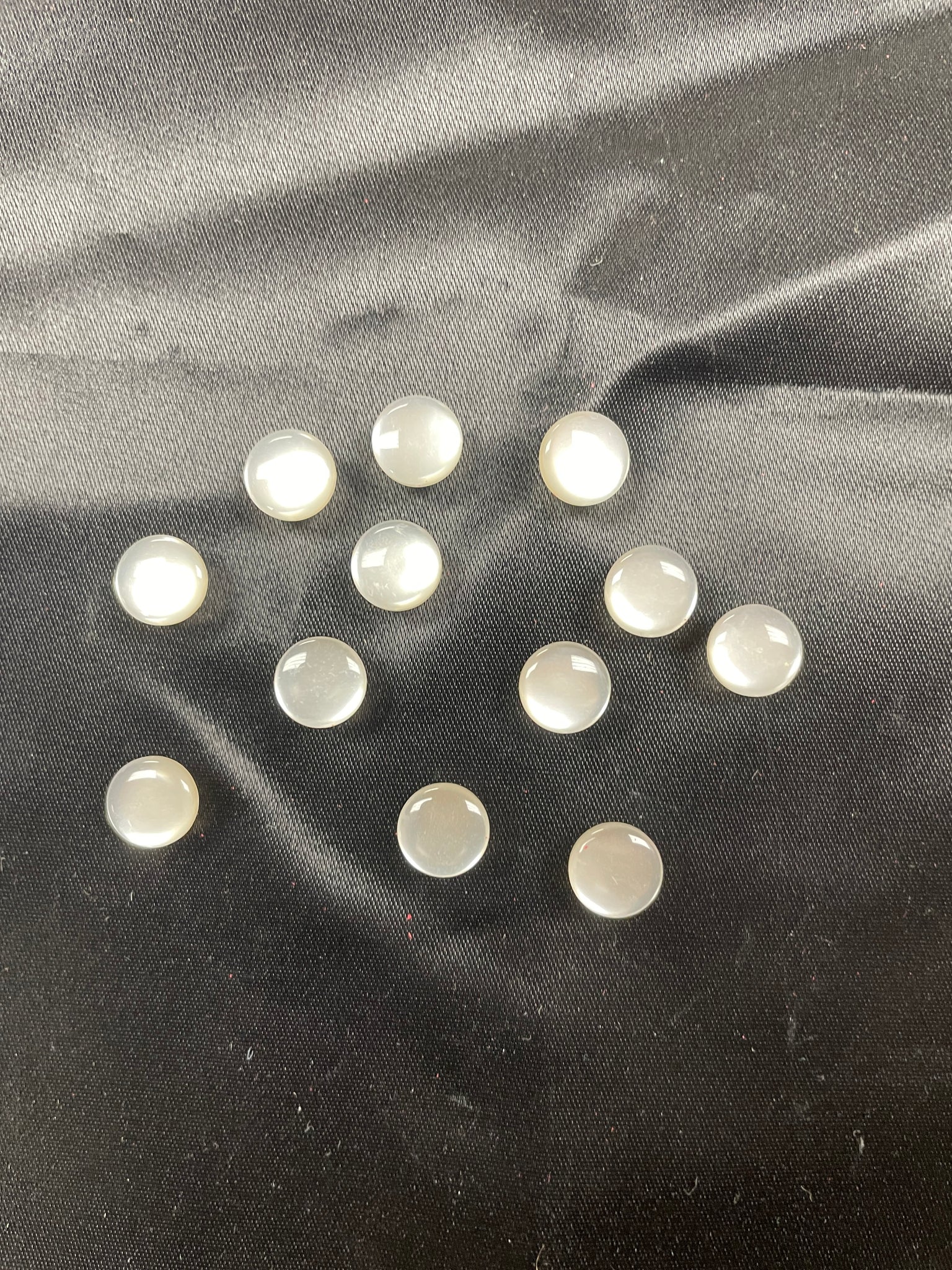 20% OFF SALE Plastic Shank Buttons Set of 12 or 6 Vintage - Pearlized Off White