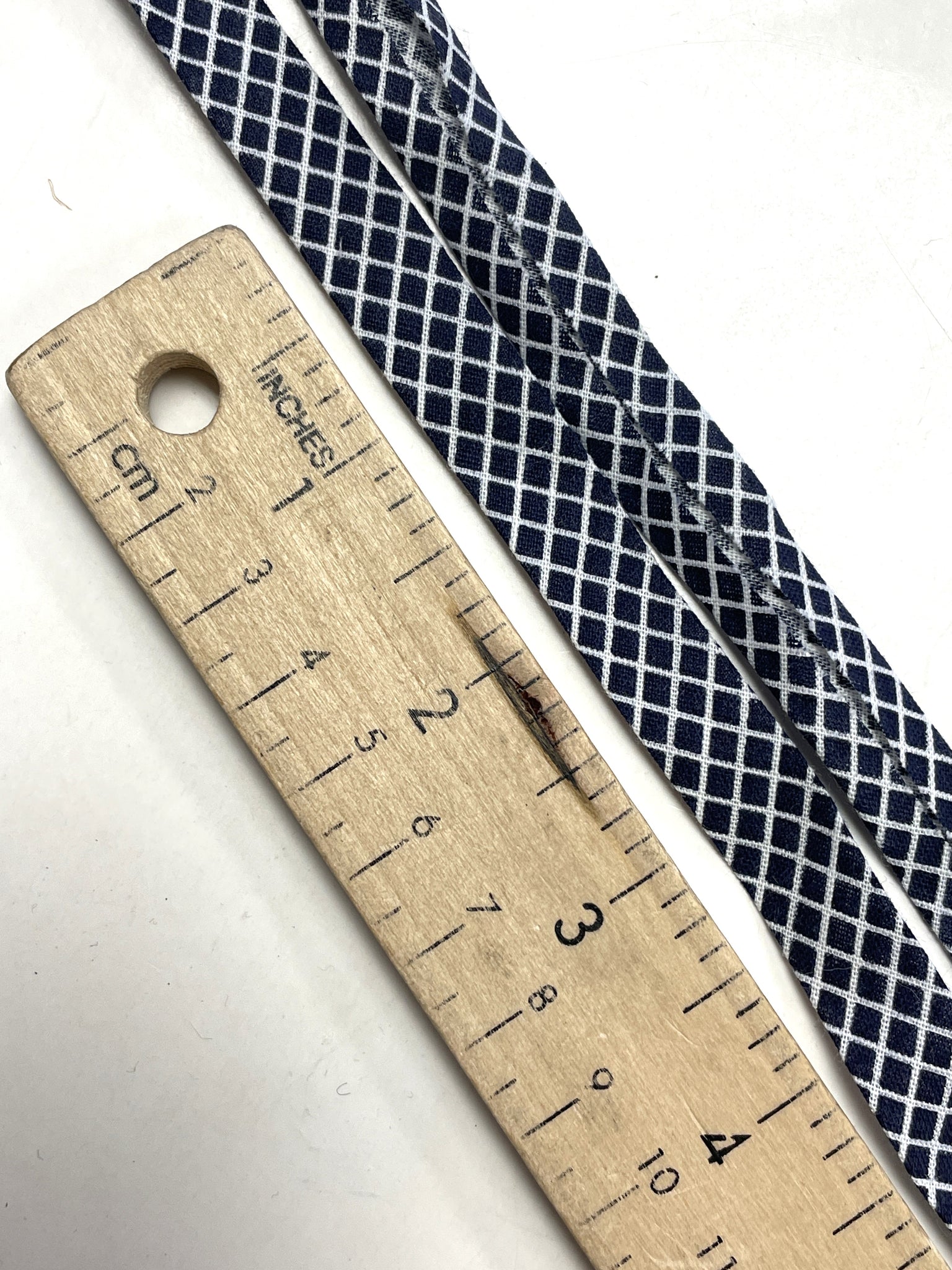 Cotton Bias Tape - Navy Blue with White Bias Lattice