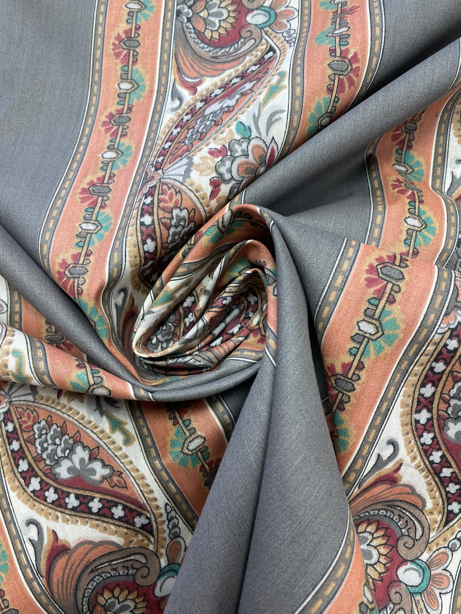 1 YD Cotton/Poly Vintage - Heather Gray with Floral and Paisley Stripes