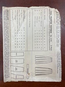 1943 McCall 5154 Pattern - Skirt with 8 Gores