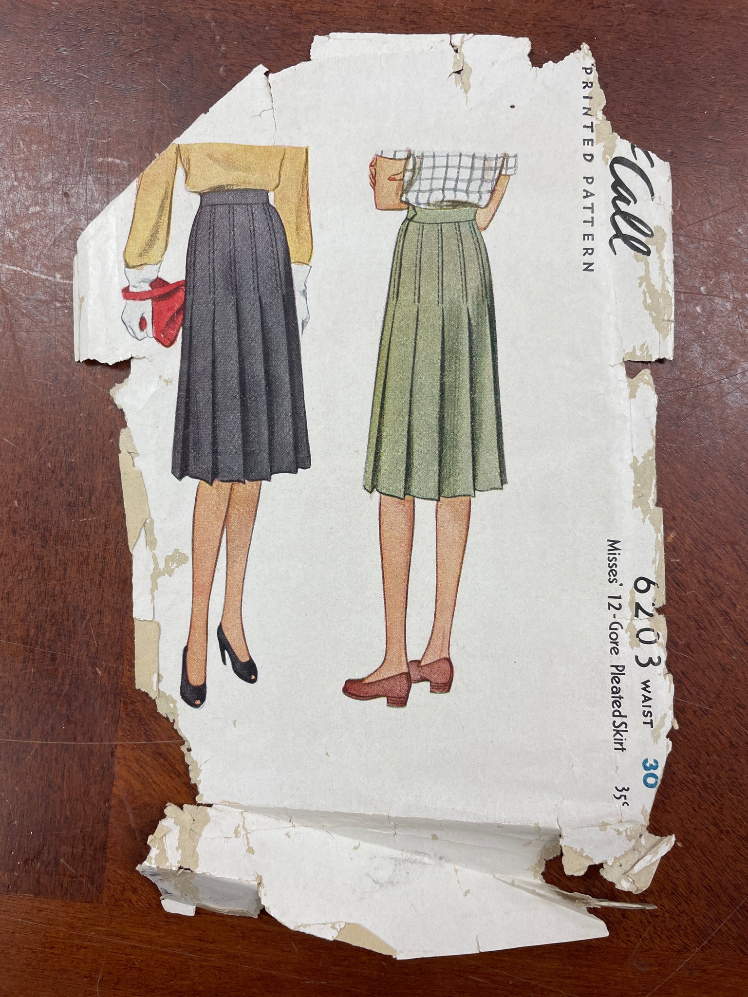 1940's McCall 6203 Pattern - Skirt with 12 Gores
