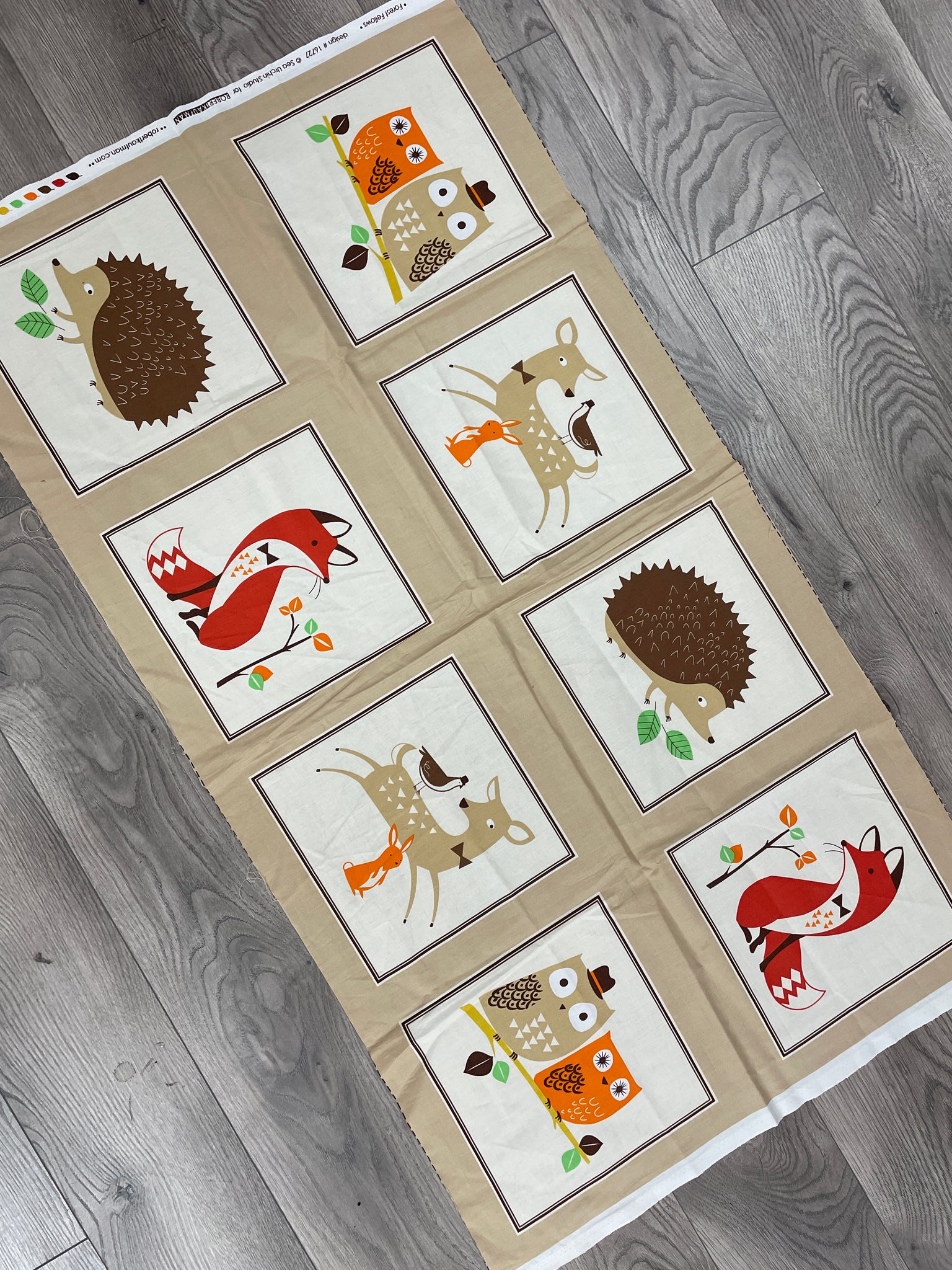 5/8 YD Quilting Cotton Panel - Woodland Animals in Frames