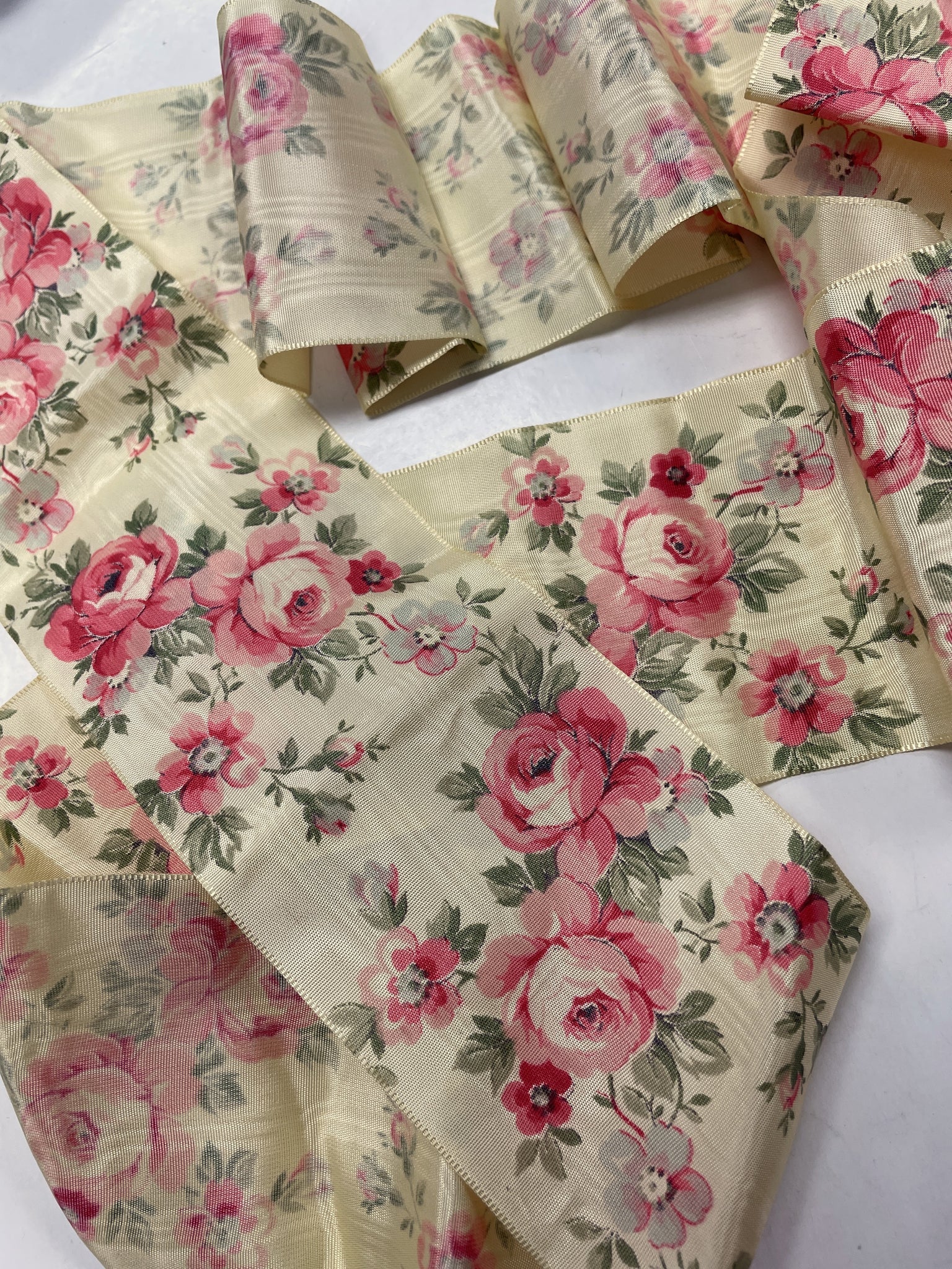 2 YD Silk Moiré Ribbon Vintage - Yellow with Pink Roses