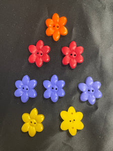 Button Set of 8 Plastic - Flowers