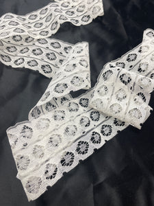 3 3/8 YD Polyester Lace Vintage - Off White