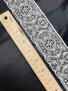 1 3/8 YD Nylon Lace Vintage - Ecru