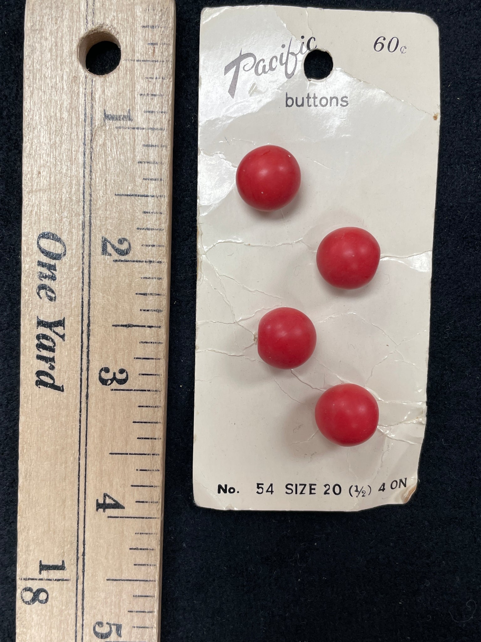 Button Plastic Set of 4 Vintage - Red