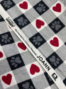 3 1/2 YD Cotton Flannel - Printed Black and White Gingham with Paw Prints and Hearts