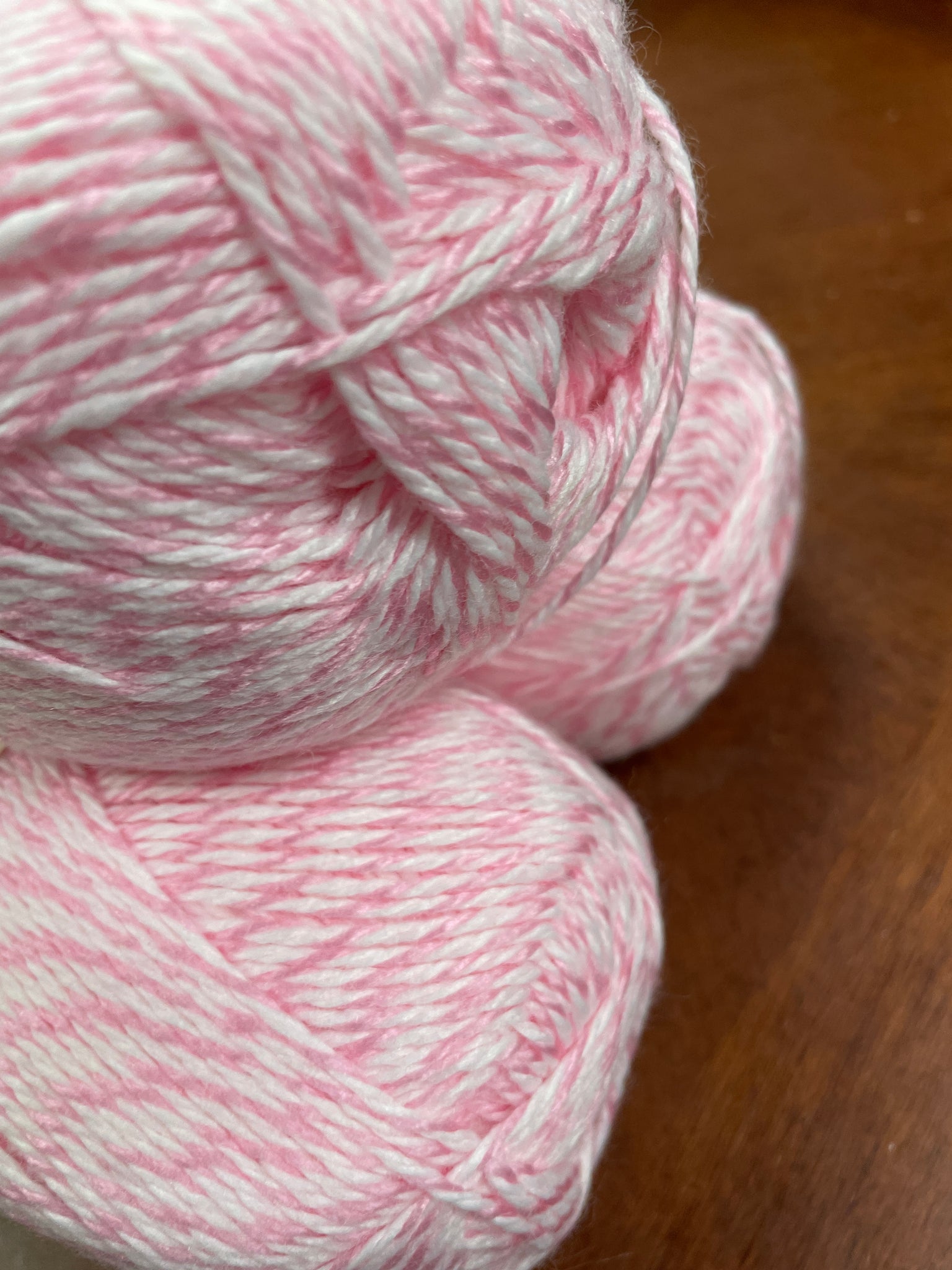 Yarn Acrylic - Pink and White Twist