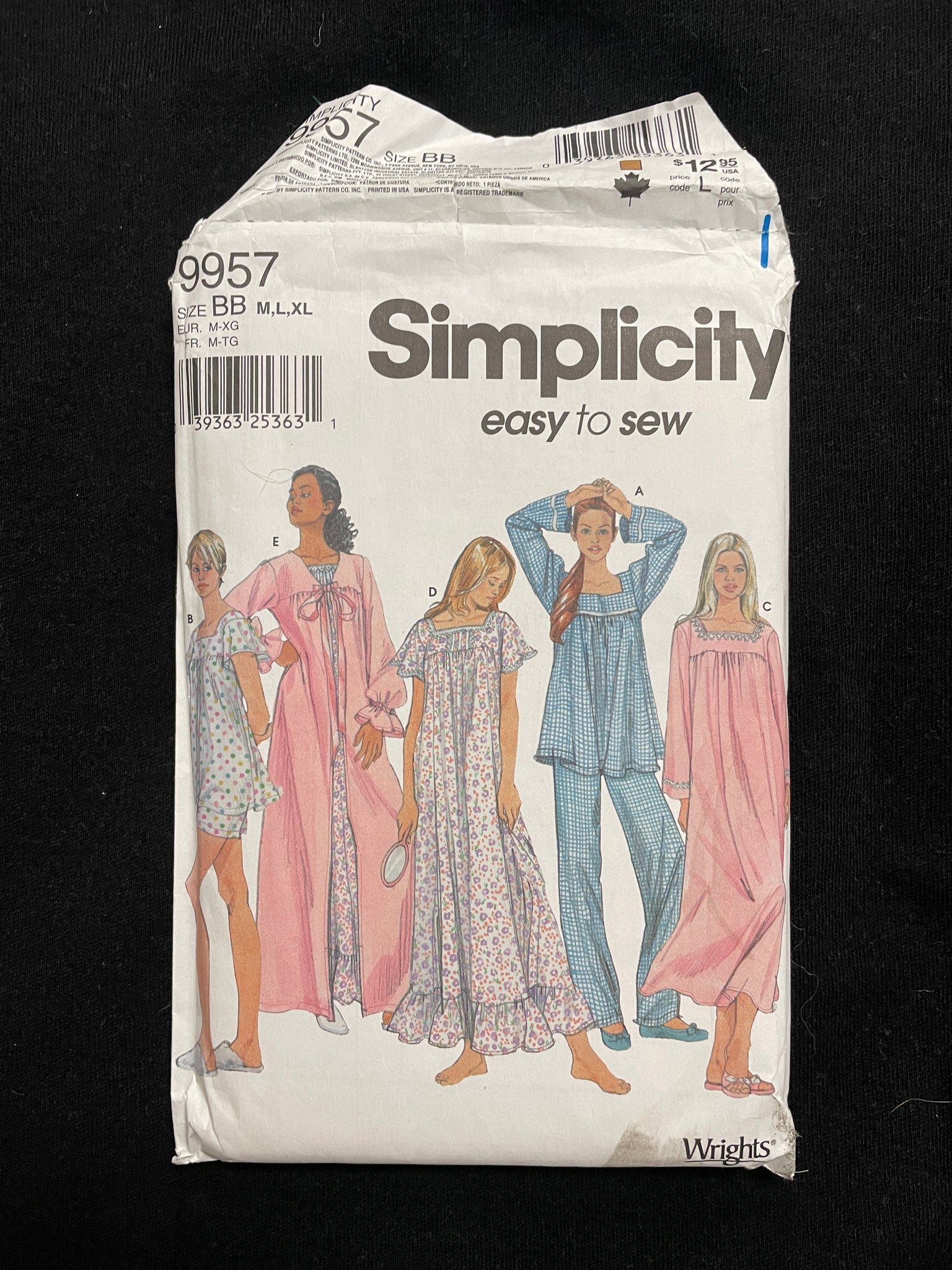 2001 Simplicity 9957 Pattern - Pajamas, Nightgown and Robe FACTORY FOLDED