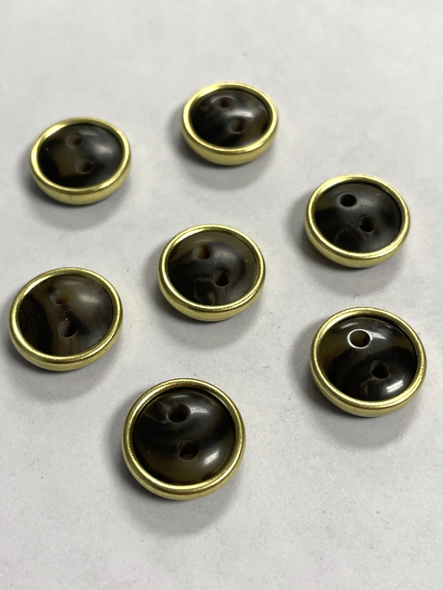 Buttons Plastic Set of 7 Vintage - Marbled Brown Set in Gold-Toned Metal