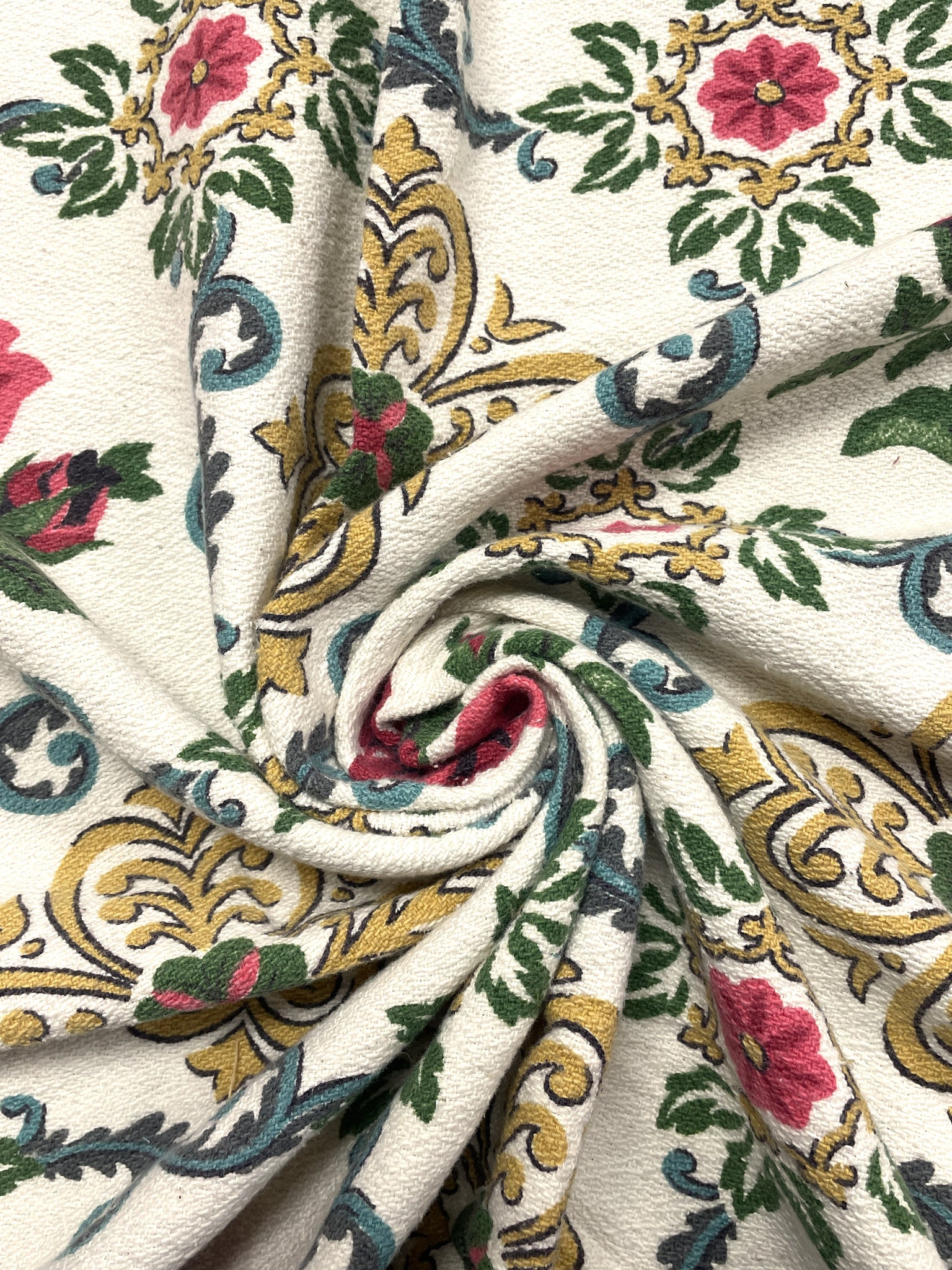 1 1/4 YD Cotton Vintage - Off White with Flowers in a Filigree Grid