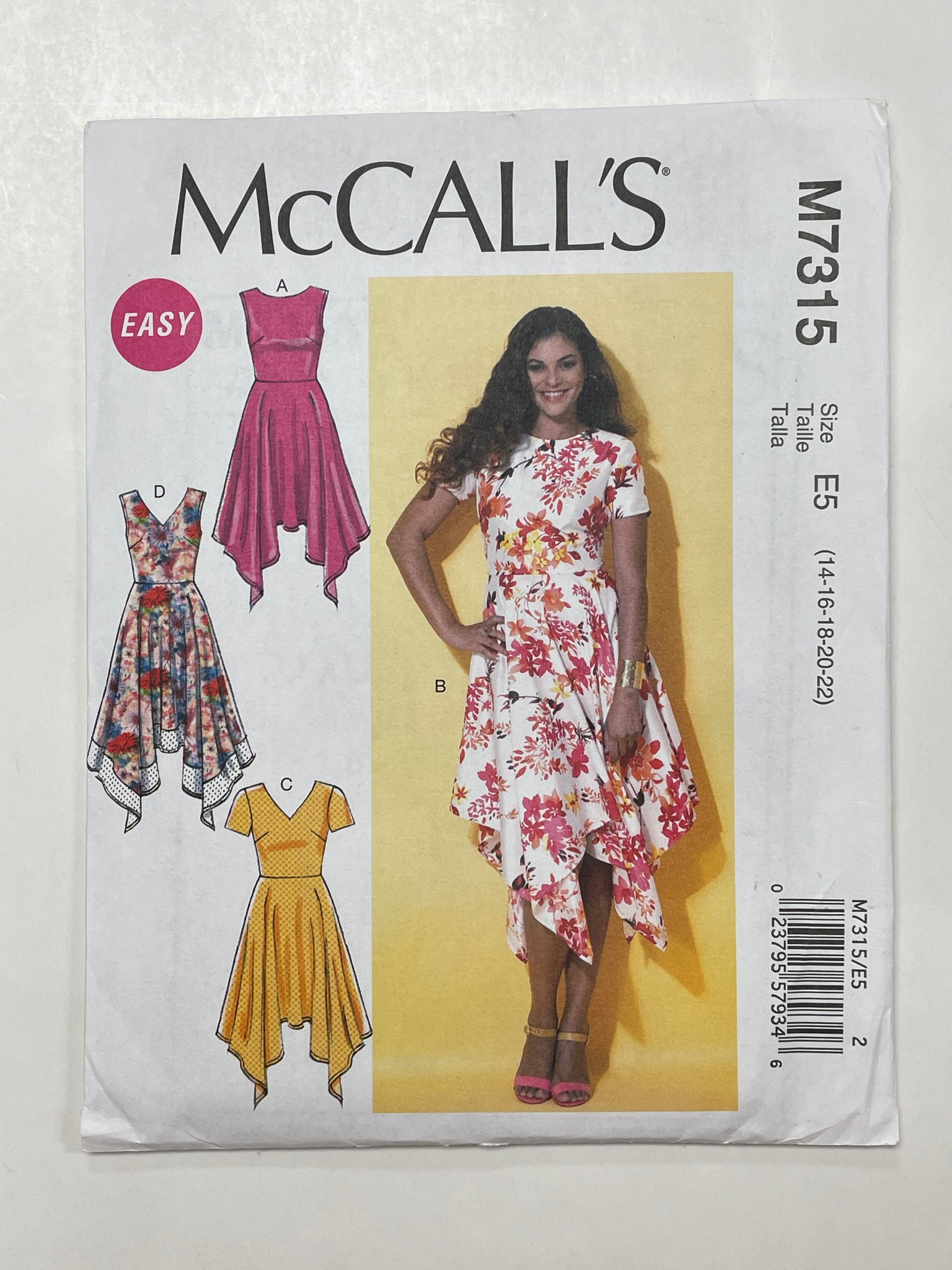 SALE 2016 Simplicity 7315 Sewing Pattern - Dress FACTORY FOLDED