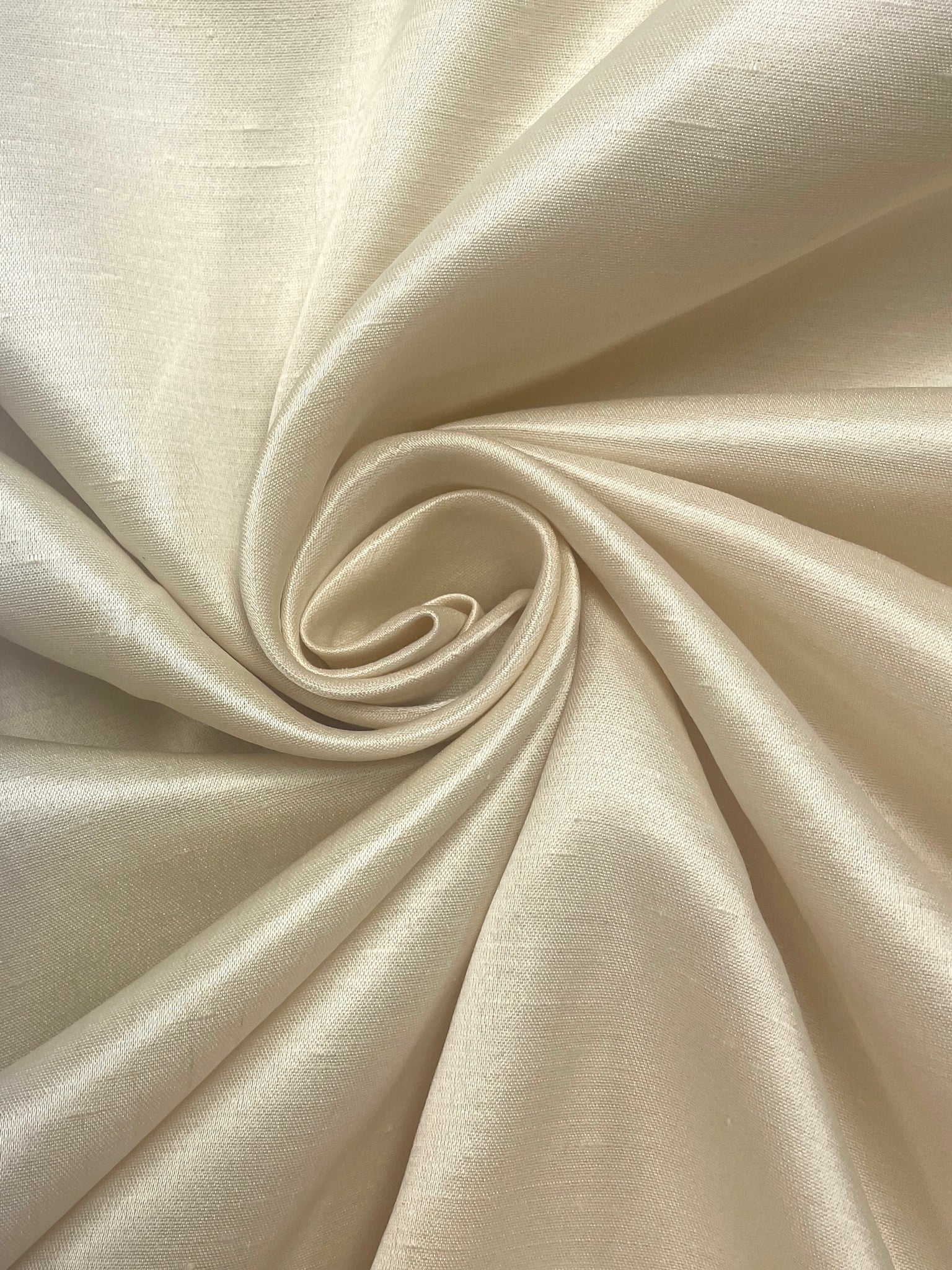 Cotton/Rayon Slub Weave Satin Vintage - Cream