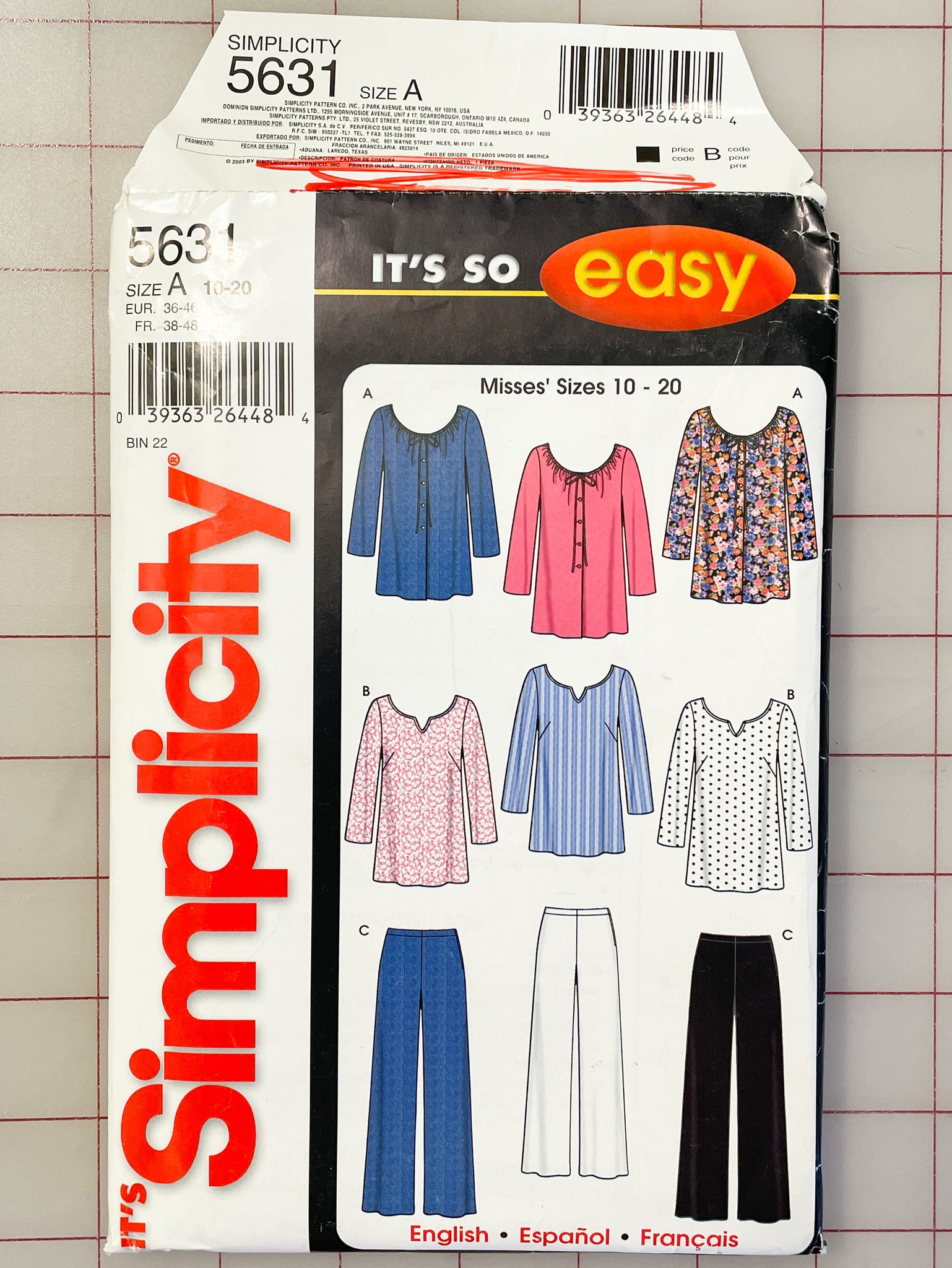 SALE 2003 Simplicity 5631 Pattern - Blouses and Pants FACTORY FOLDED