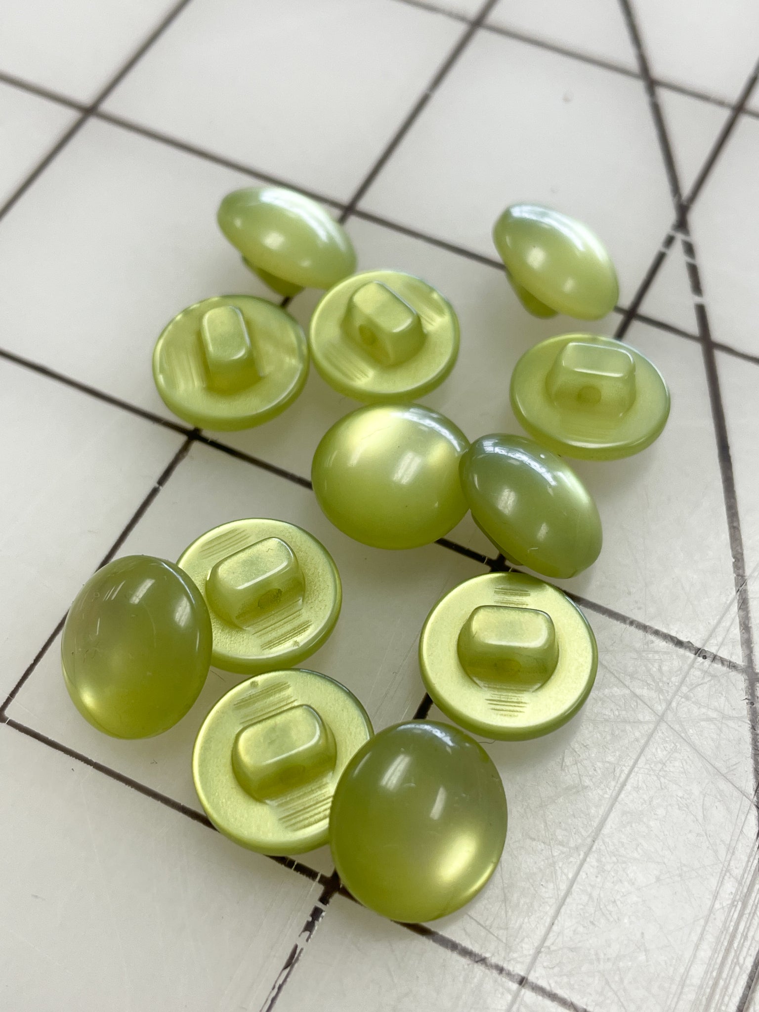 Button Set of 12 Plastic Shank Vintage - Pearlized Green