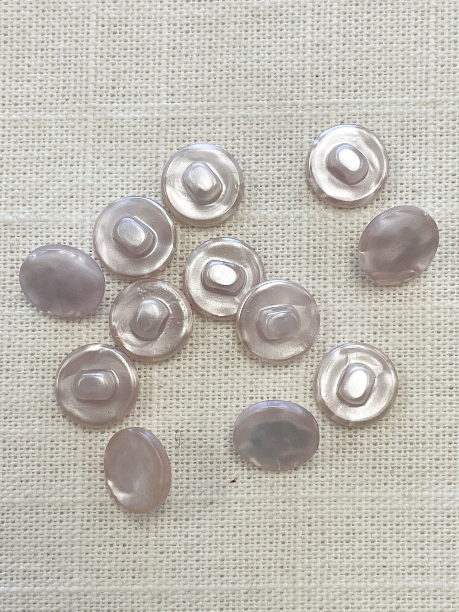 SALE Buttons Set of 12 - Pearlescent Pale Lavender